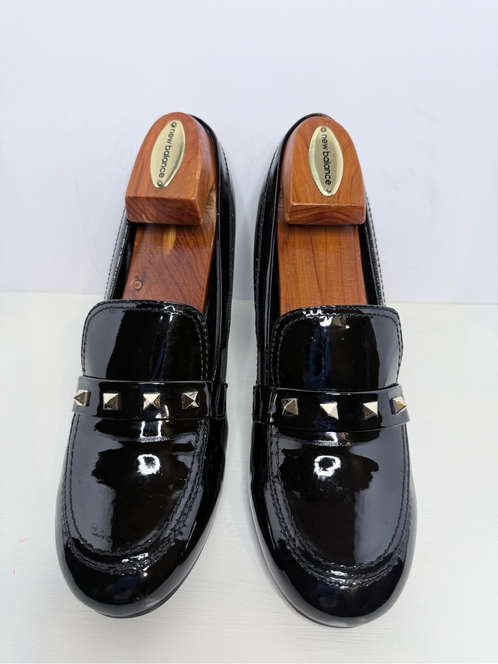 Marc Fisher Black Patent Loafers Silver Pyramid Studs Block Heel Pumps Size 9M